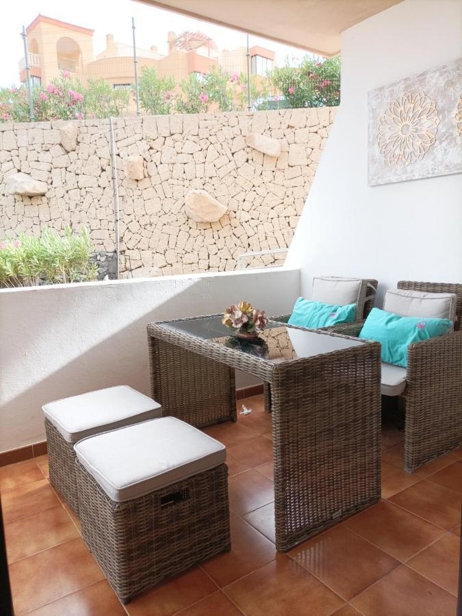 Апартаменты Estudio En Tenerife Con Piscina / Study Flat With Pool Сан Мигель Экстерьер фото